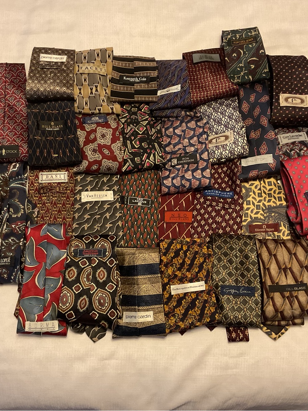 Mixed LOT of 35 Neck Ties Various Brands & Designs - Picture 3 of 5